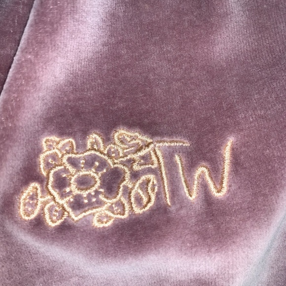 Rose Crushed Velvet hoodie dress style button up - Picture 9 of 14